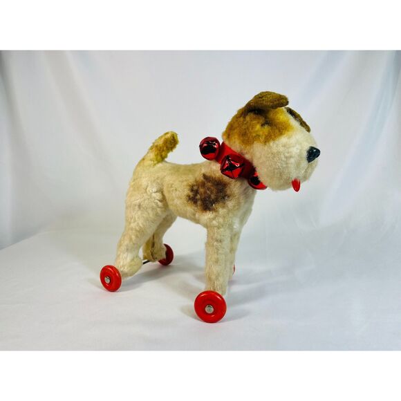 VINTAGE WIRE FOX TERRIER DOG CHILD'S PULL TOY CLOTH FUR BODY ON WHEELS - Picture 2 of 11